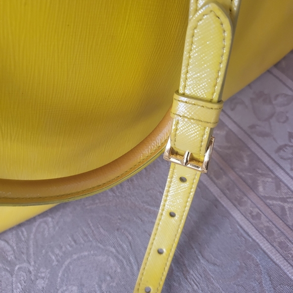 (SOLD)Authentic Prada Galleria Saffiano Leather two way bag - Picture 14 of 16